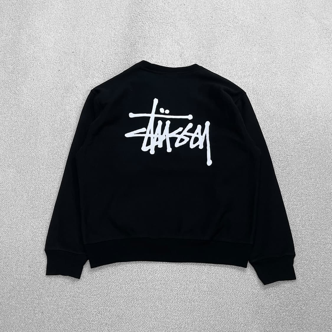 스투시 Stussy 베이직 로고 크루넥 맨투맨 블랙 상품이미지1