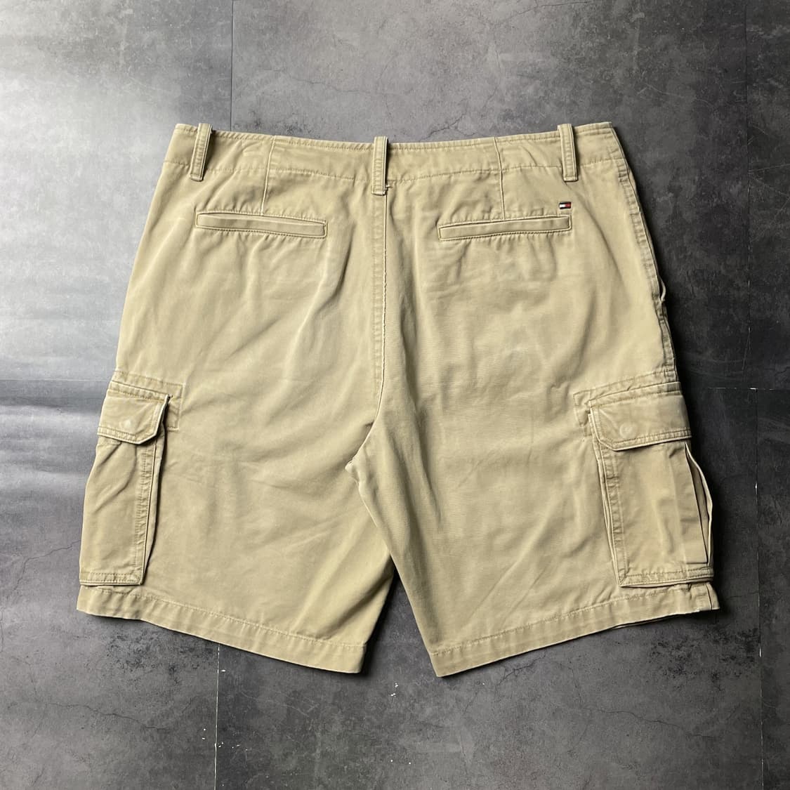 TOMMY HILFIGER 토미힐피거 베이지 카고 하프팬츠 A01136 상품이미지5