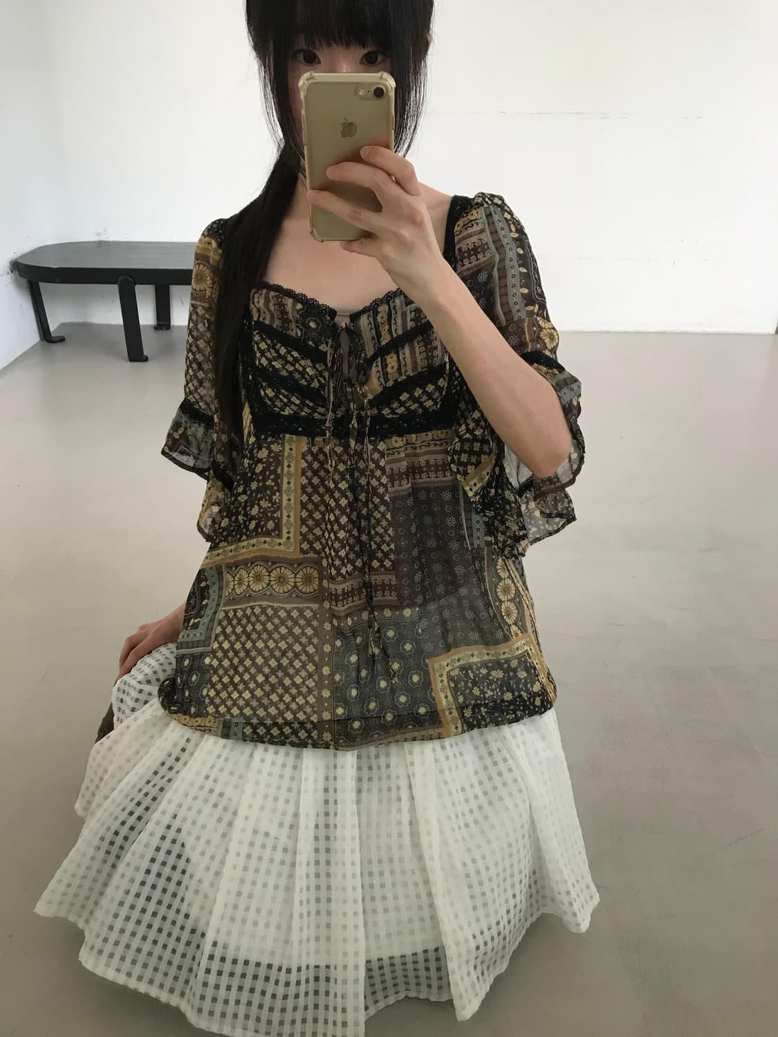 vintage brown pattern blouse 상품이미지1