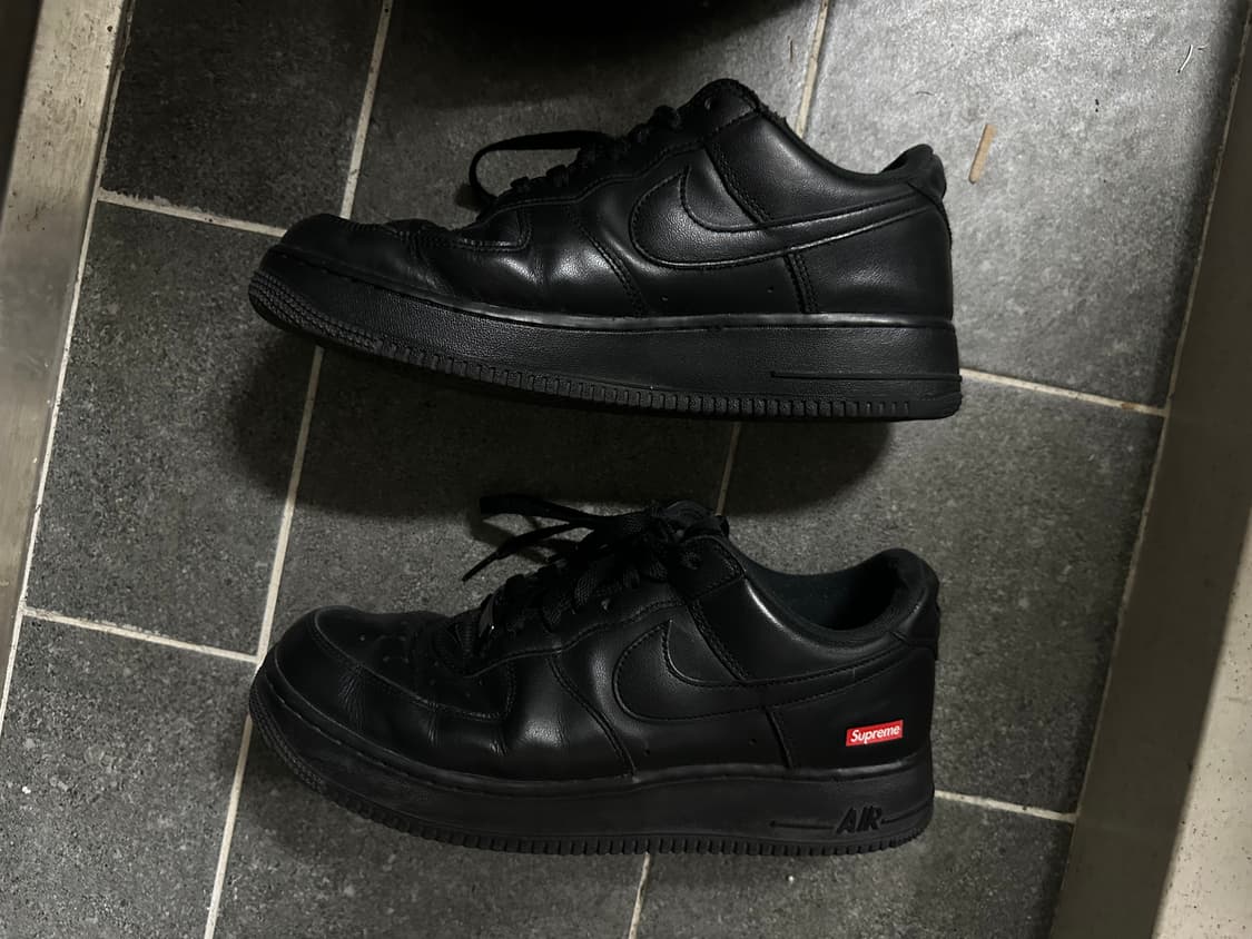 나이키 슈프림 에어포스 1로우 블랙 270 상품이미지3