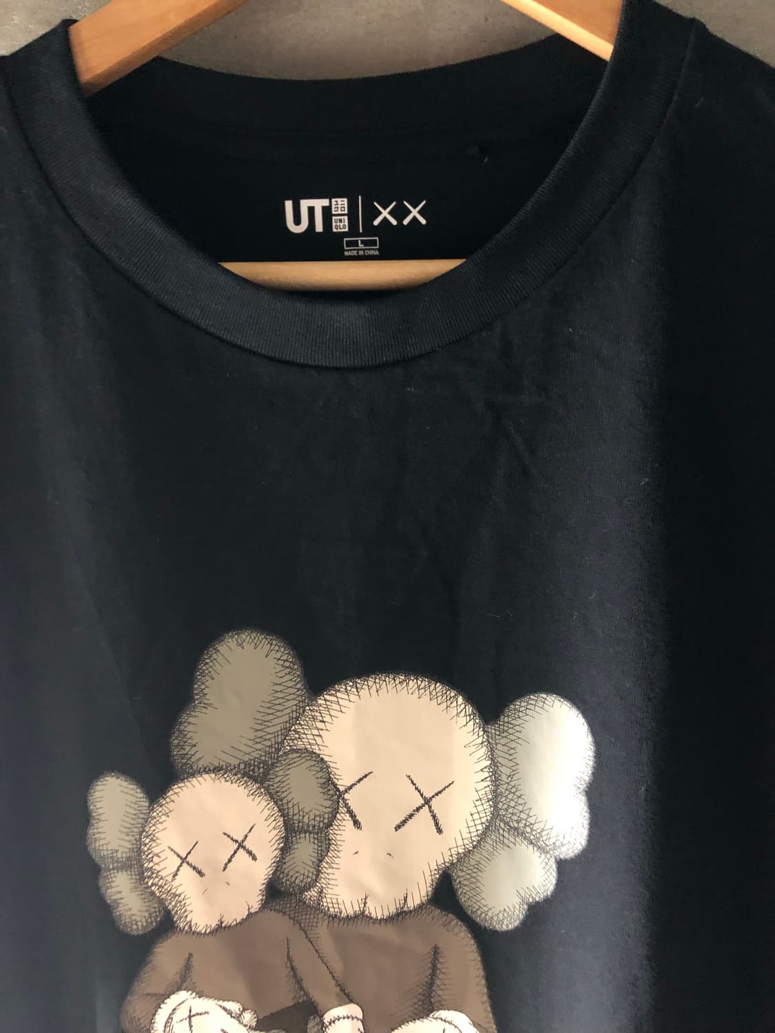 유니클로 카우스 티셔츠 상품이미지4