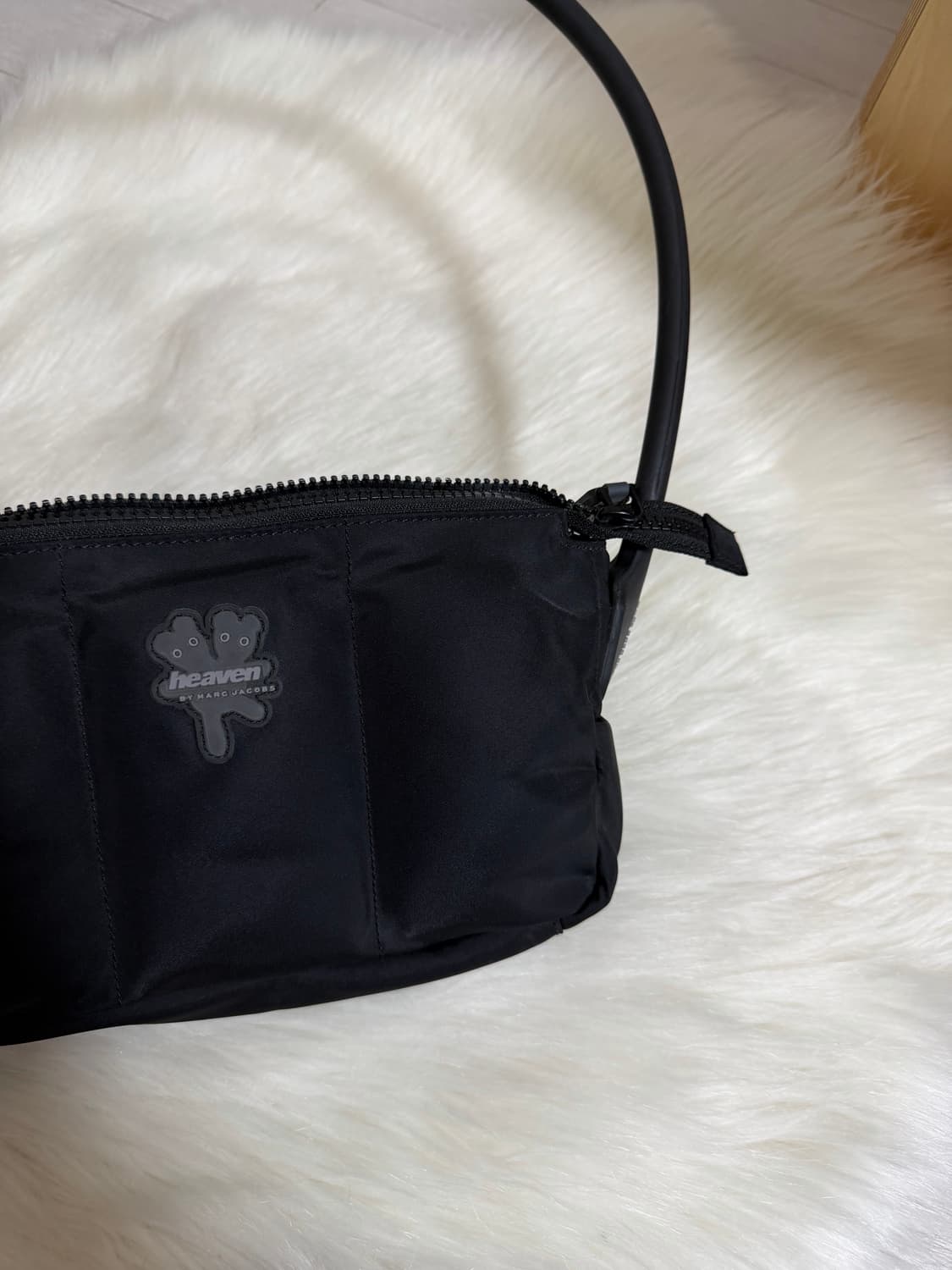 Heaven by marc jacobs헤븐바이마크제이콥스 숄더백 블랙 상품이미지2