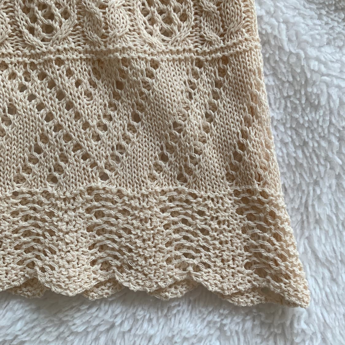 MONOCODE 크로셰 니트 뷔스티에 슬리브리스 상품이미지4