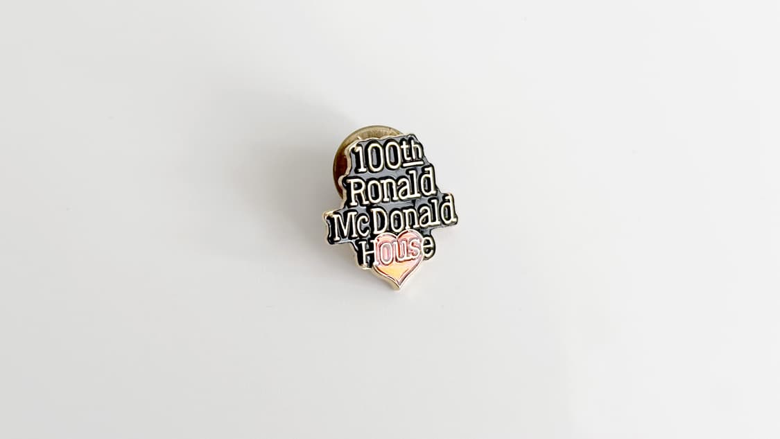 맥도날드 빈티지 크루 핀뱃지 라펠핀 ‘100th Ronald House’ 상품이미지6