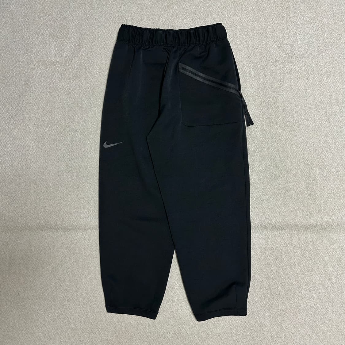 나이키 테크팩 하이라이즈 루즈핏 우븐 팬츠 상품이미지2
