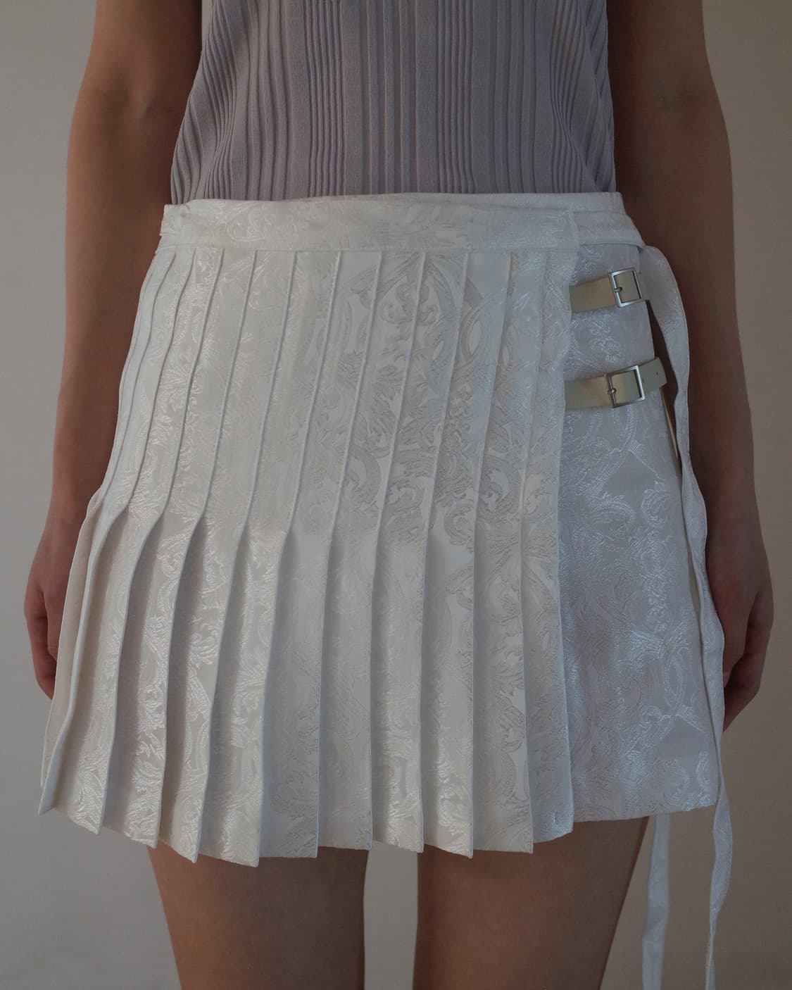 하우스므세 JACQUARD WRAP PLEATS SKIRT 화이트 상품이미지3