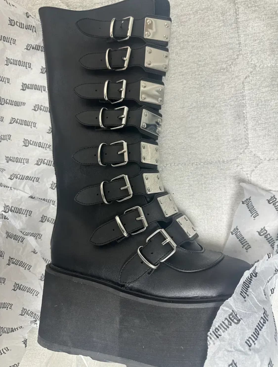 (새거) 데모니아 댐드 버클 스트랩 니하이 부츠 250 펑크 지뢰계 통굽 상품이미지3
