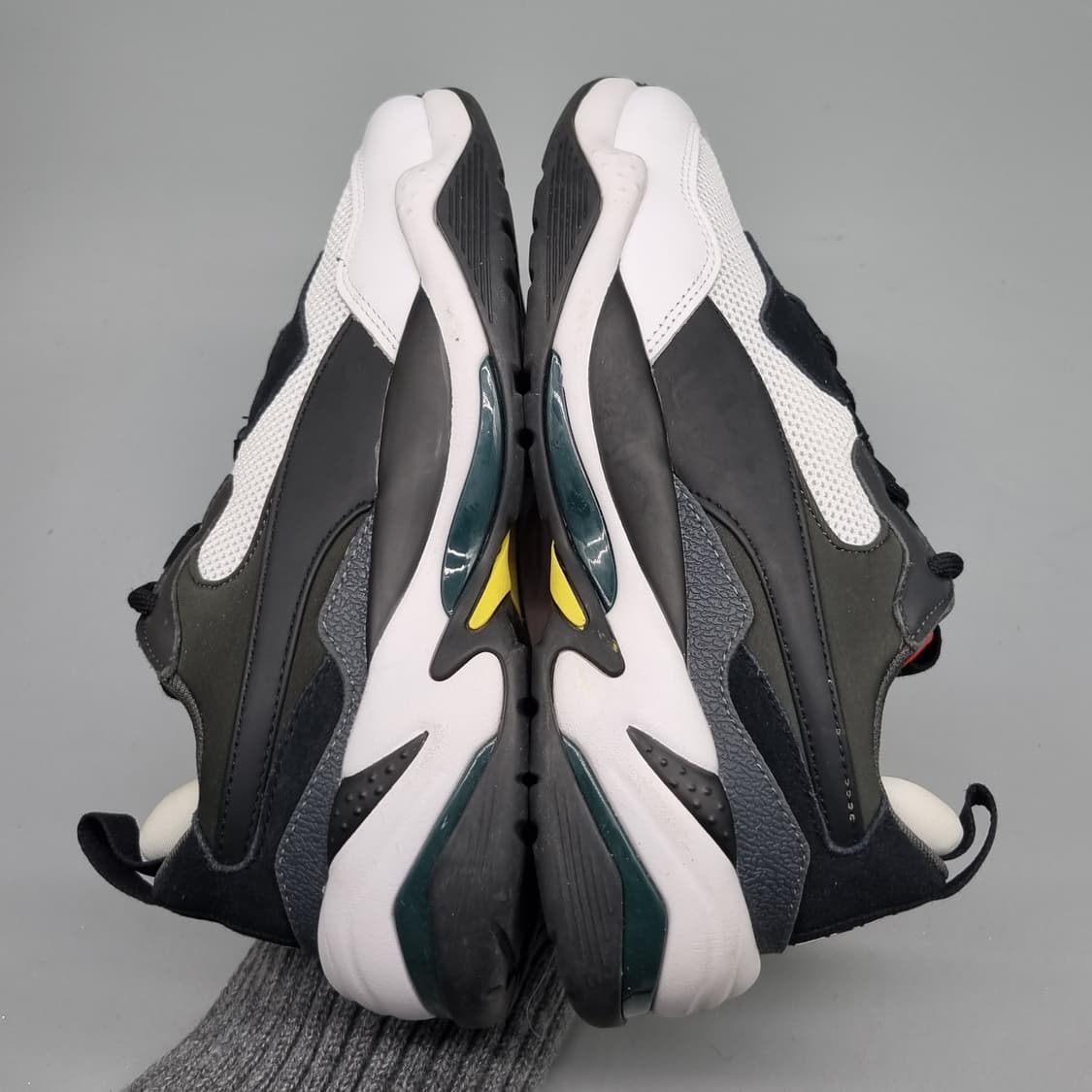 푸마 썬더 스펙트라 여성운동화230 상품이미지5