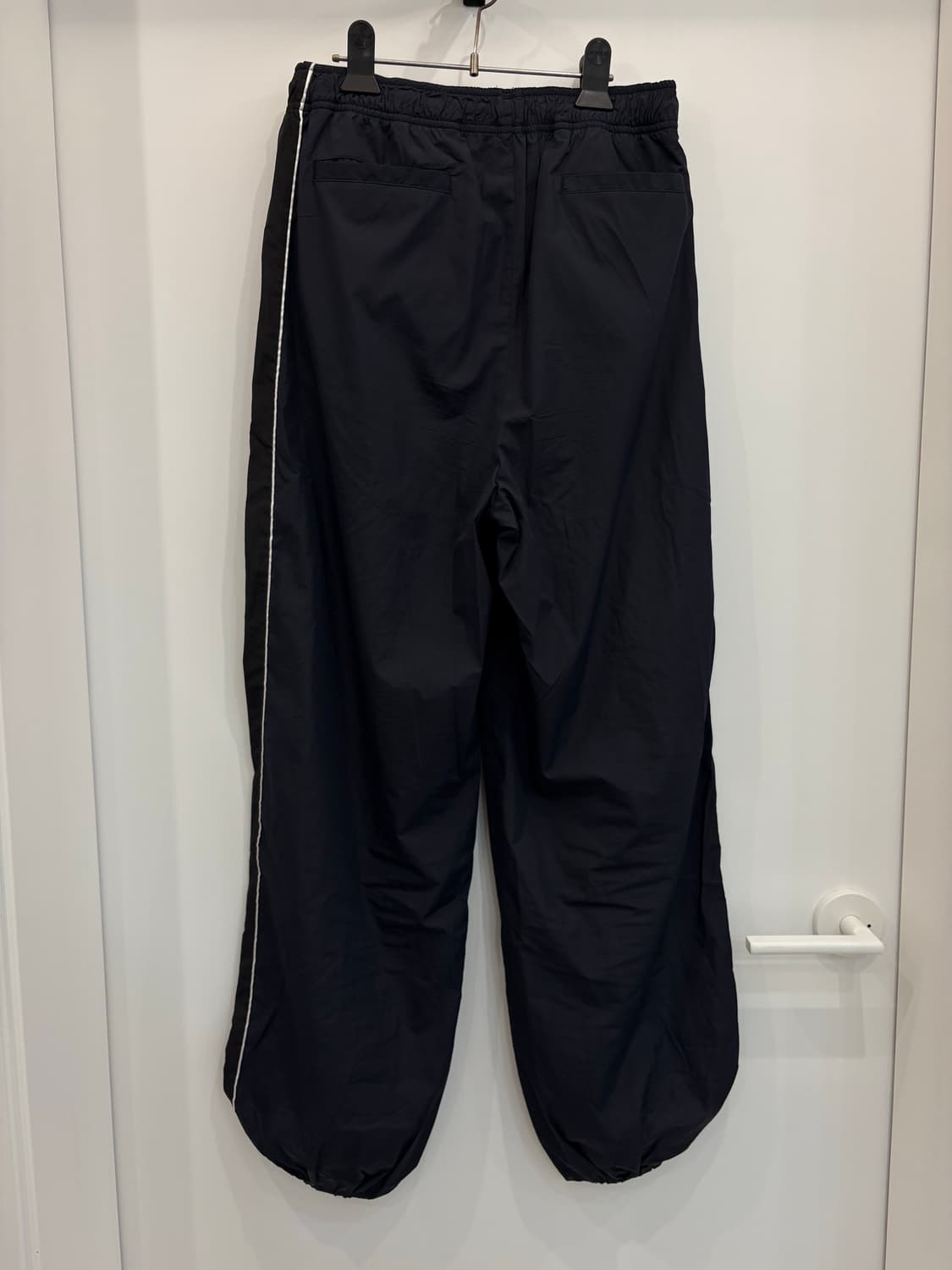 Spaceclubseoul 트랙팬츠(1회착용) 상품이미지3