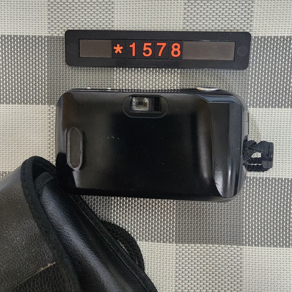 올림푸스 뮤 1 블랙바디 필름카메라 파우치포함 상품이미지4