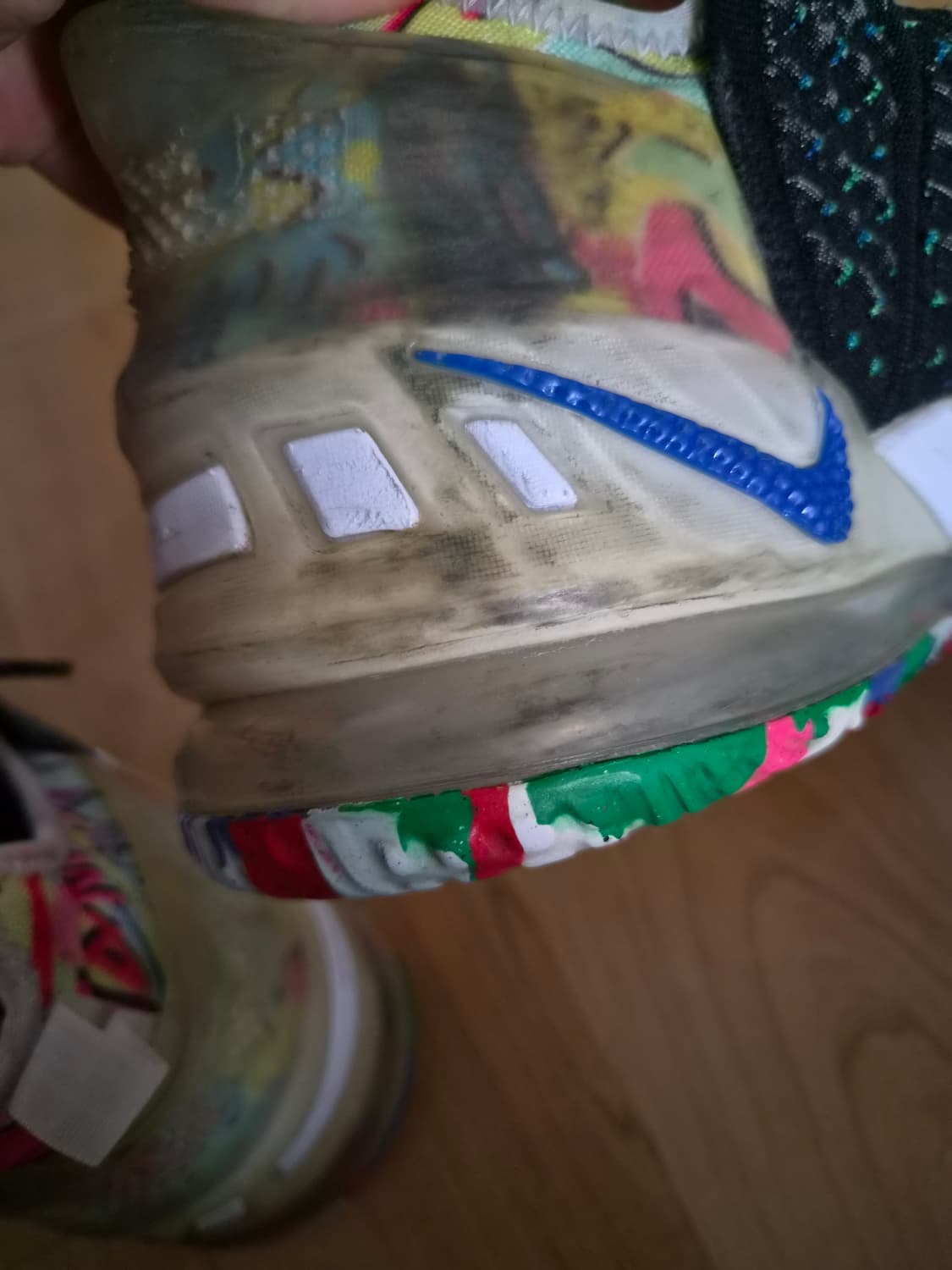 나이키 르브론 18 제임스 갱 블랙 멀티컬러 상품이미지6