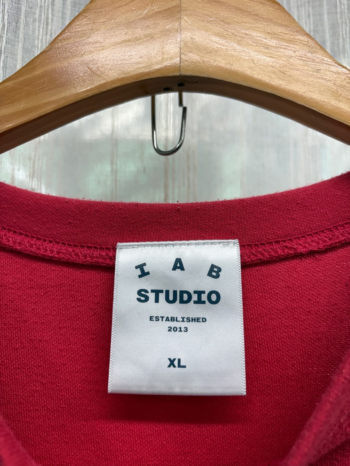 아이앱 스튜디오 IAB Studio 토마토 시부야 한정 반팔티 상품이미지4