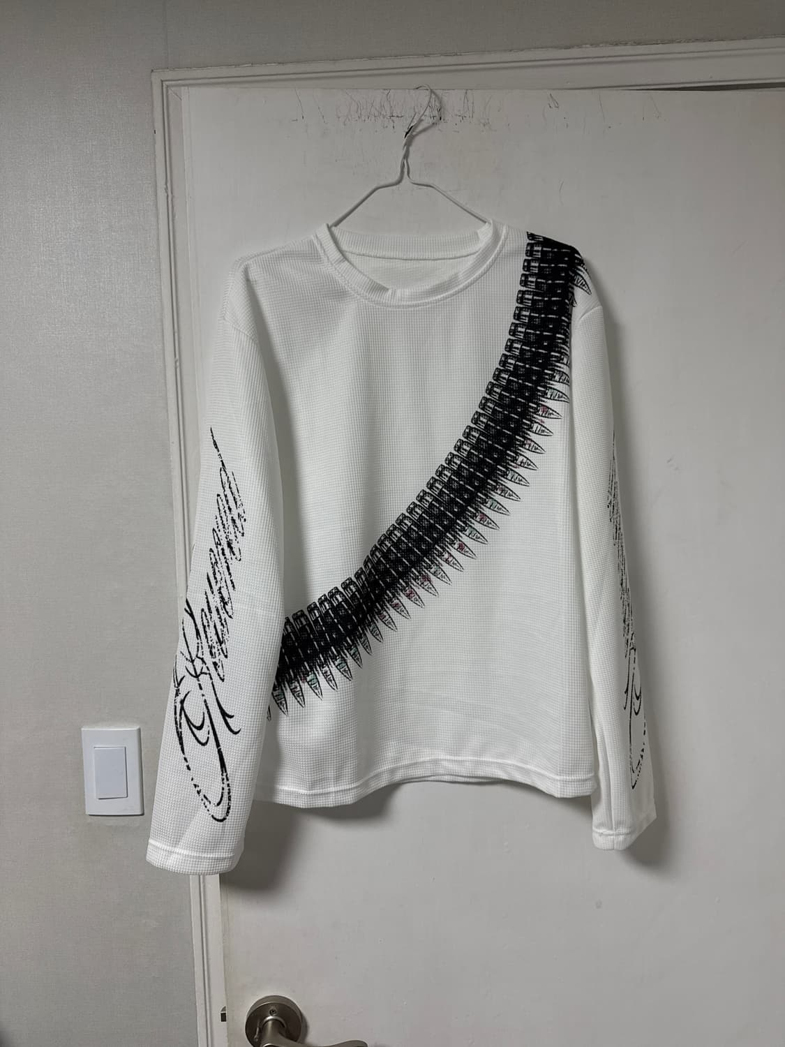 CARNIVL BULLETSFLY 롱슬리브 티셔츠 상품이미지4