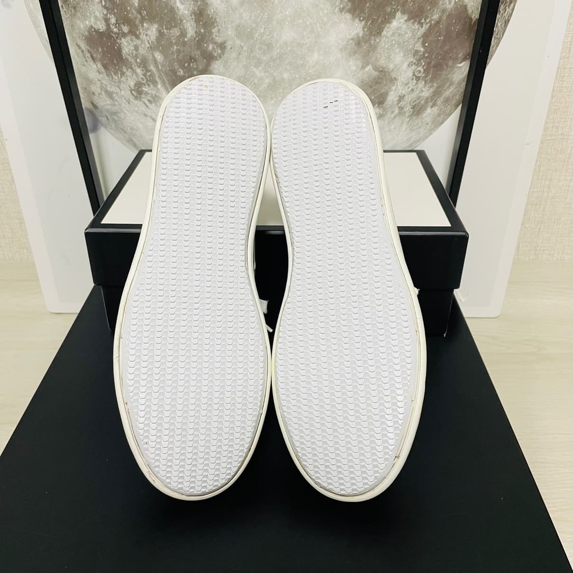 정품 7) 프라다 화이트 로고 스니커즈 270~275 상품이미지5