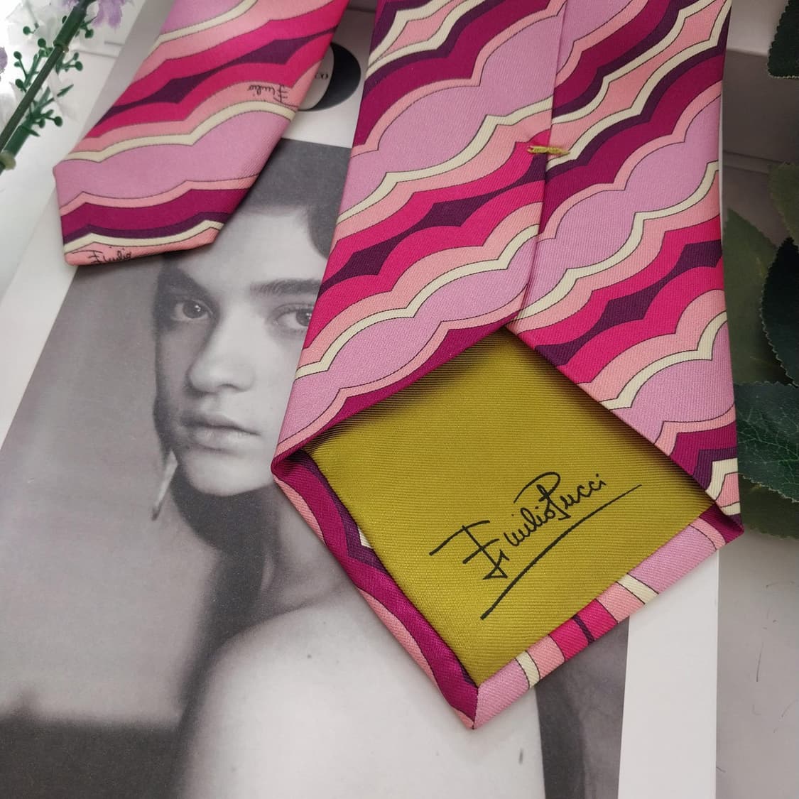 에밀리오 푸치 실크 핑크 웨이브 패턴 넥타이 9.5cm A등급 K1342 상품이미지5