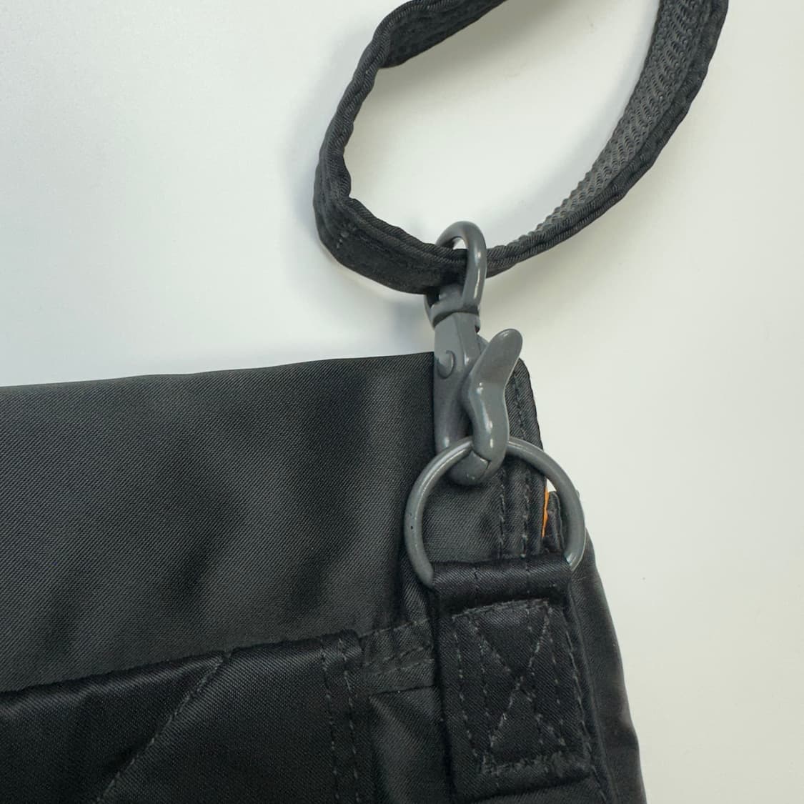 PORTER TANKER SHOULDER BAG 포터 탱커 숄더백 상품이미지9