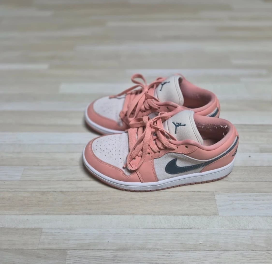 조던 로우 240 상품이미지1