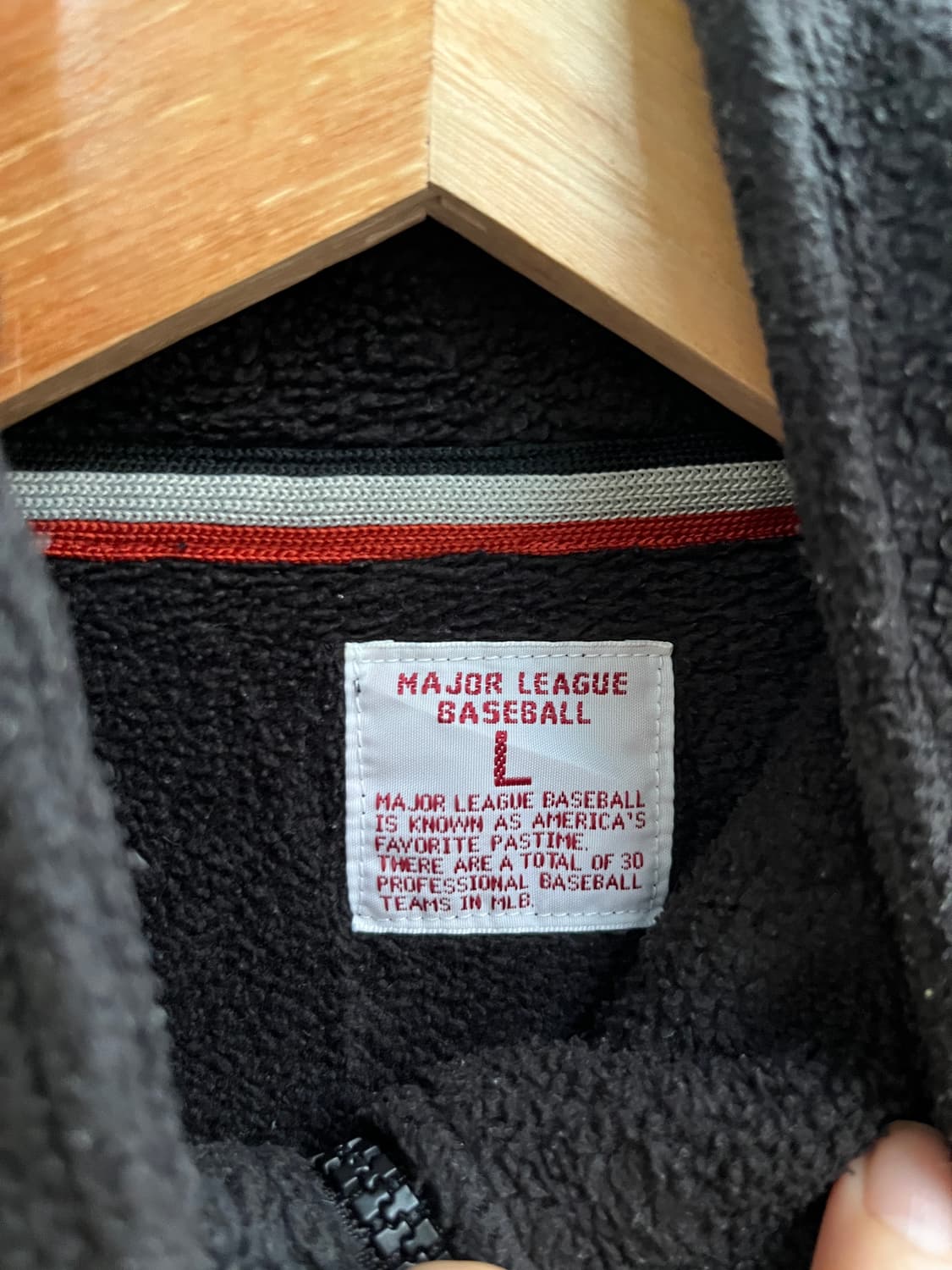 MLB x Uniqlo 볼티모어 오리올스 플리스 자켓 상품이미지6
