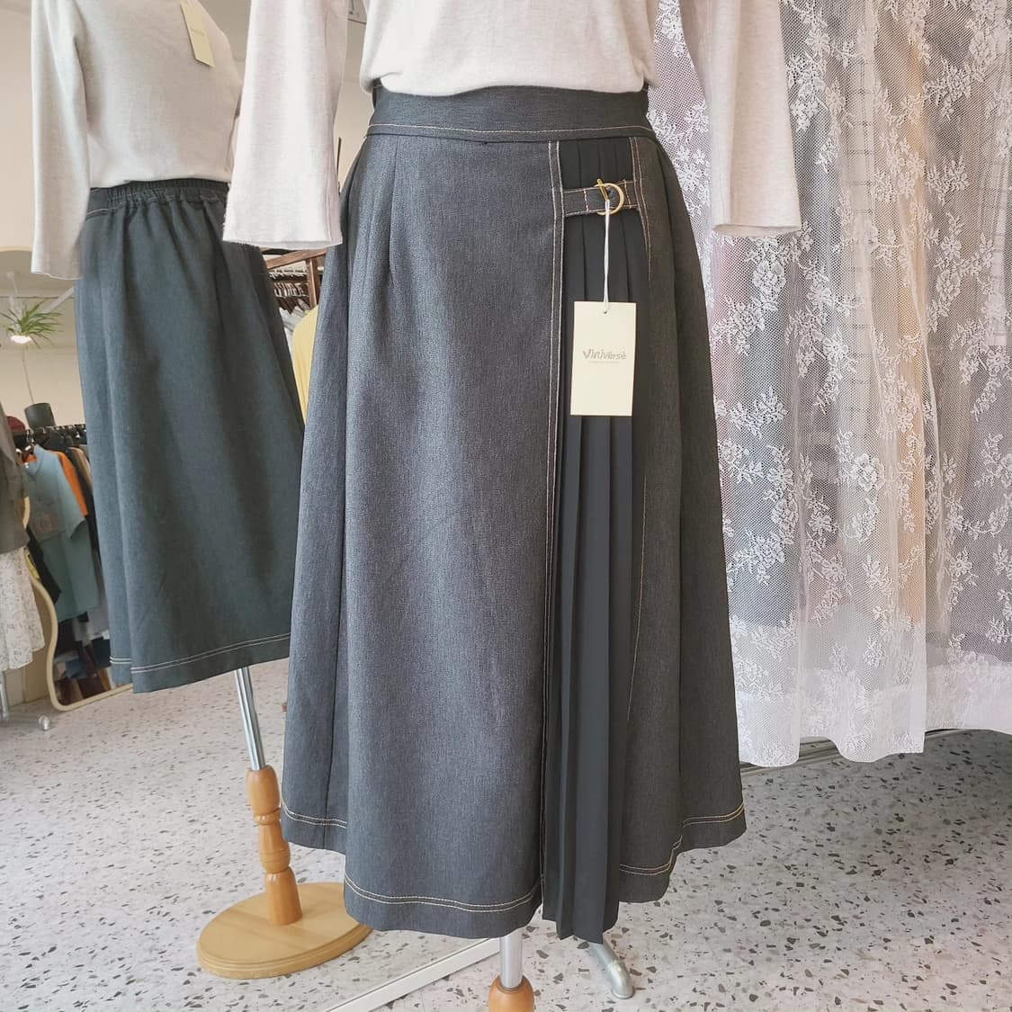 벨티드 흑청 데님 스커트 상품이미지7