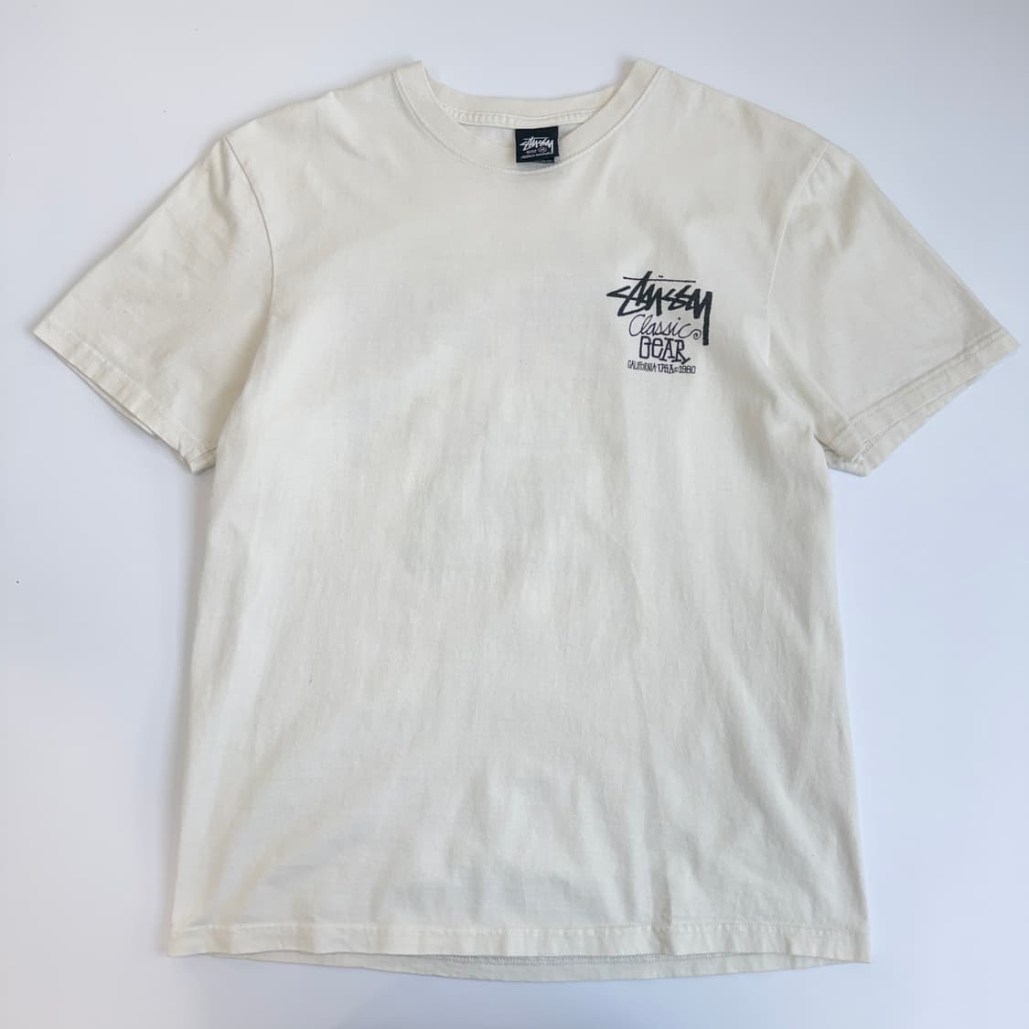 Stussy  스투시 피그먼트 다이드 클래식 기어 화이트 반팔티셔츠  P 상품이미지3