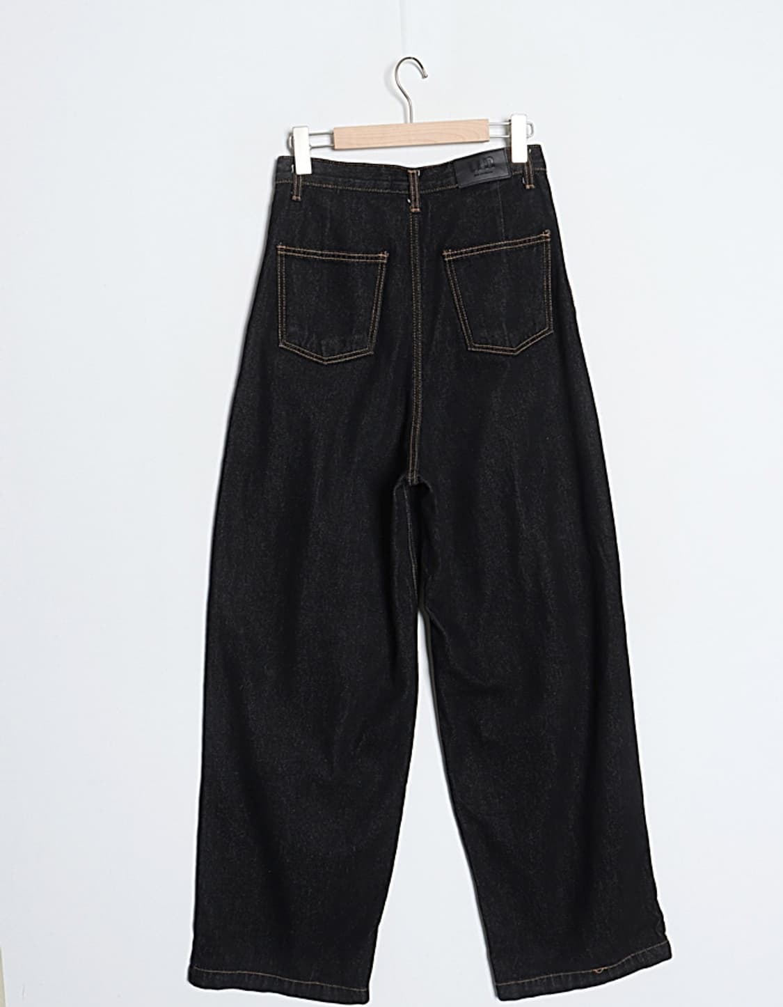 UNE MANSION Tuck Wide Denim Pant (28~29) 상품이미지5