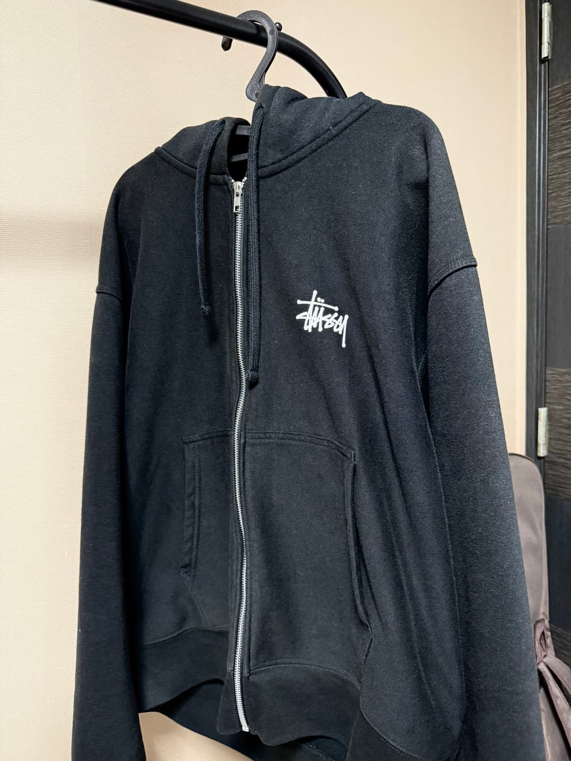 스투시 베이직 후드집업 블랙 상품이미지1