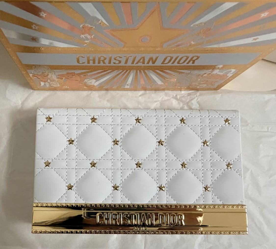 디올 멀티 메이크업 팔레트 홀리데이 별파우치 상품이미지3