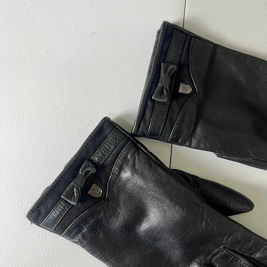 [Ungaro Paris] 웅가로 리본 레더 장갑 상품이미지2