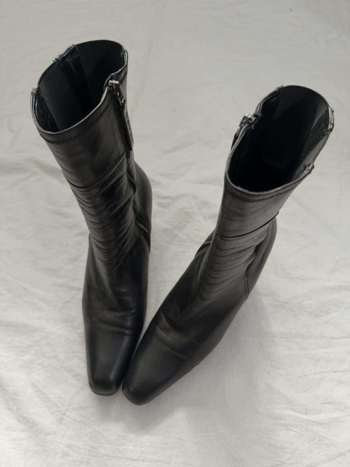 프라다스포츠 사이드지퍼 웨지힐 앵클부츠 상품이미지2