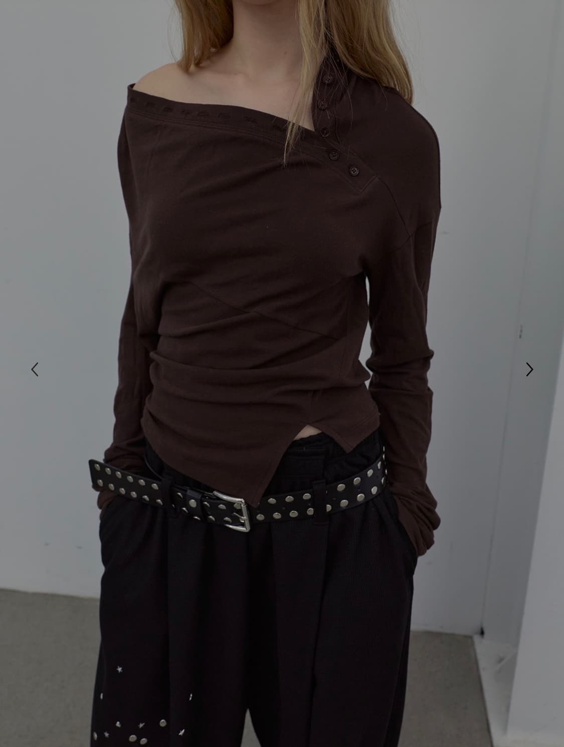 LCDC 러플 넥 저지 탑 브라운 S (텍있는 새상품) 상품이미지4