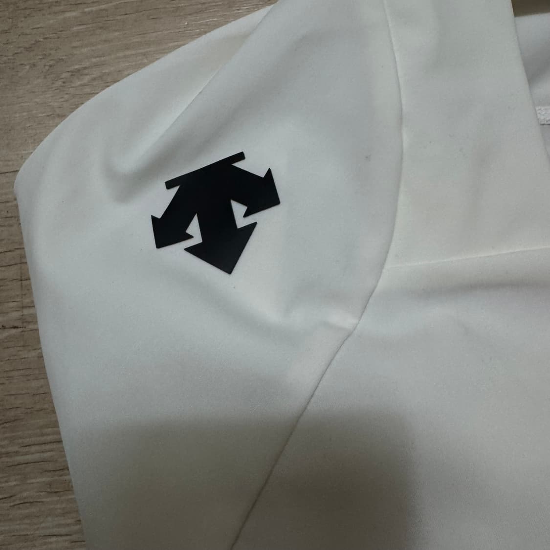 데상트 키즈 기능성 바람막이 자켓 상품이미지5