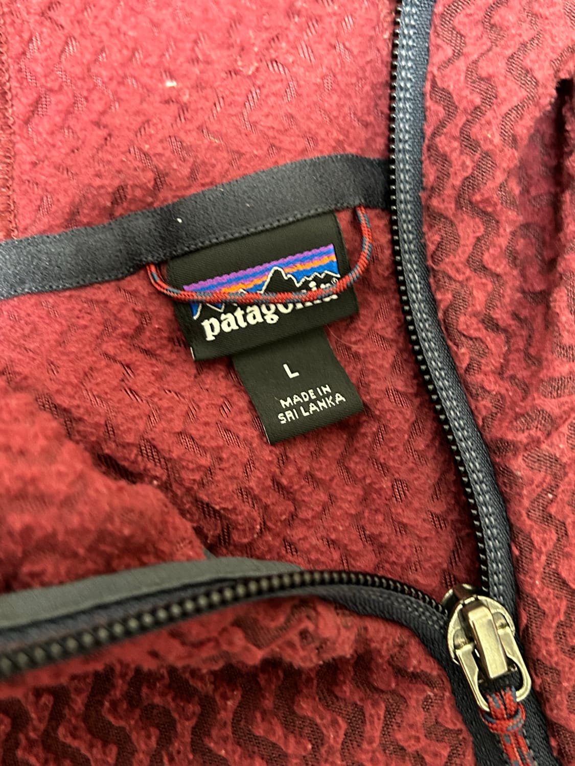 파타고니아 버건디 R1 후드집업 자켓 상품이미지5