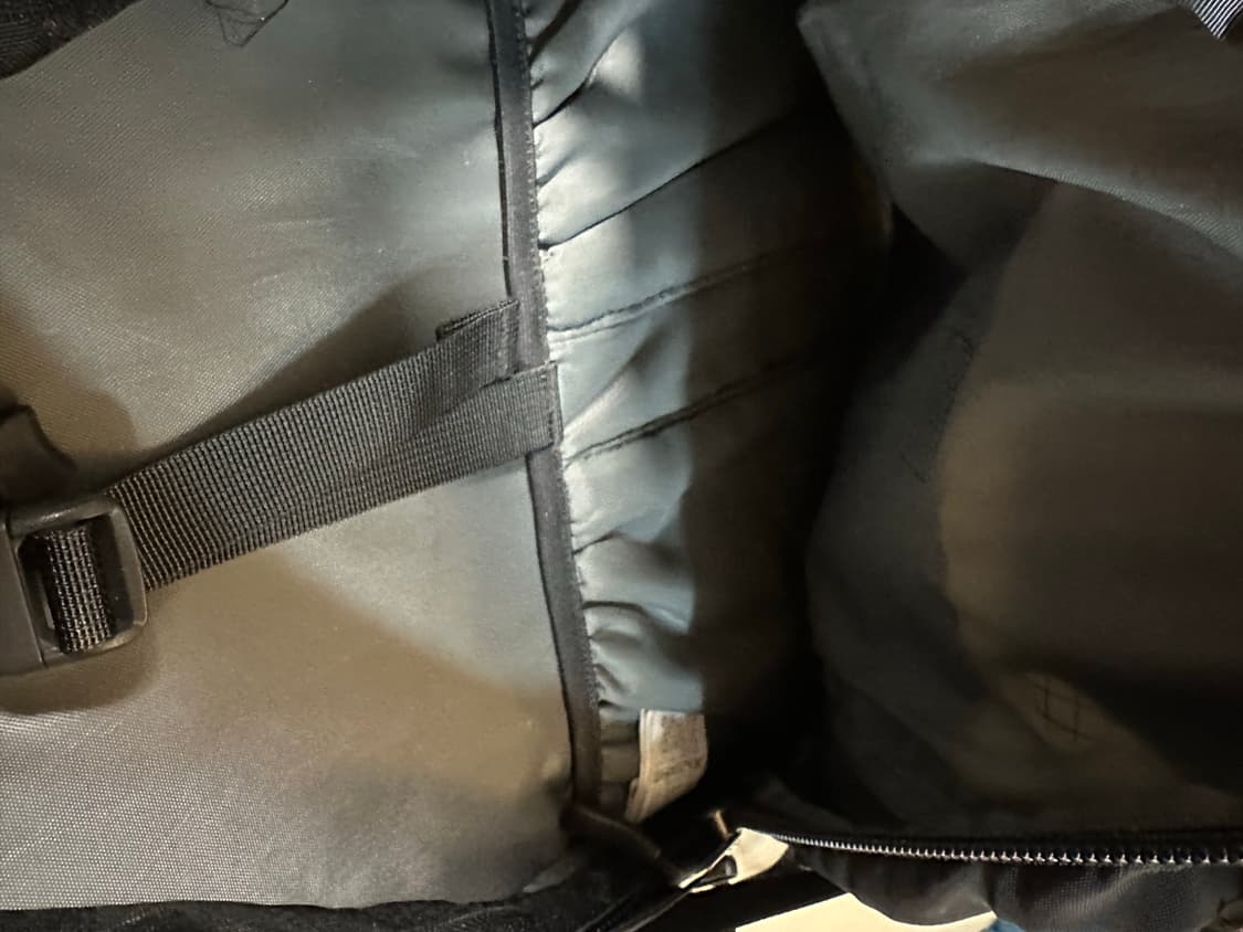 노스페이스 핫 샷 백팩 30L NEM2DI03 상품이미지4