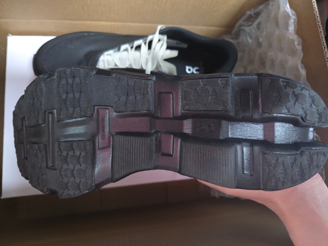 (295)온러닝 파프 클라우드몬스터 하이퍼 검흰 오레오 상품이미지3