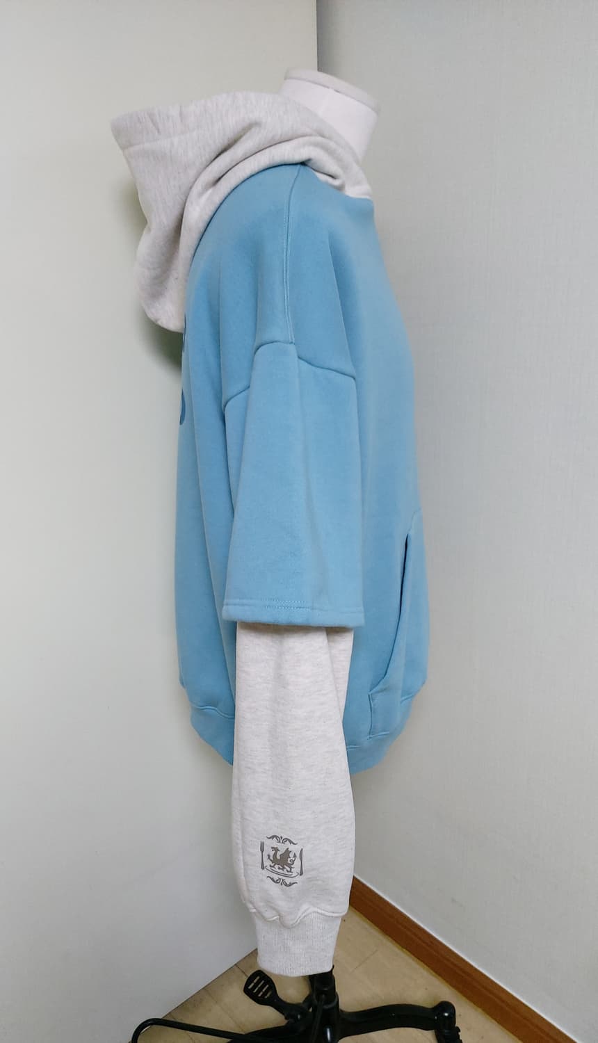 아이앱 스튜디오 x 던전밥 마르실 레이어드 후드 블루(XL) 상품이미지3