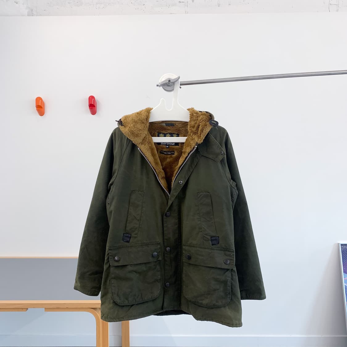 '바버' 비데일 후드 왁스 자켓 '38' 상품이미지1