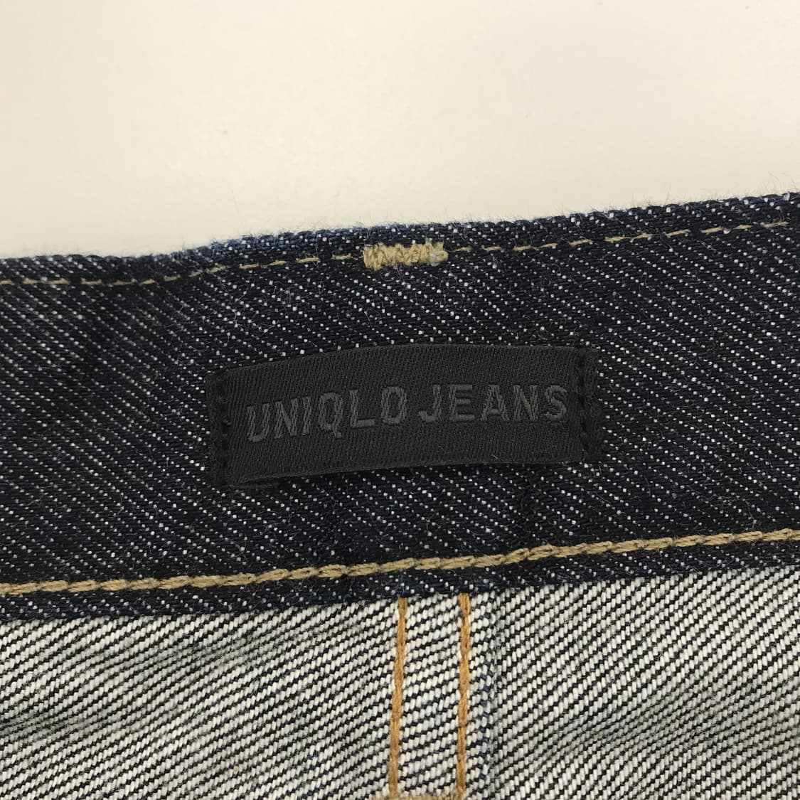 유니클로 레귤러 스트레이트 셀비지데님 [31인치] 상품이미지4