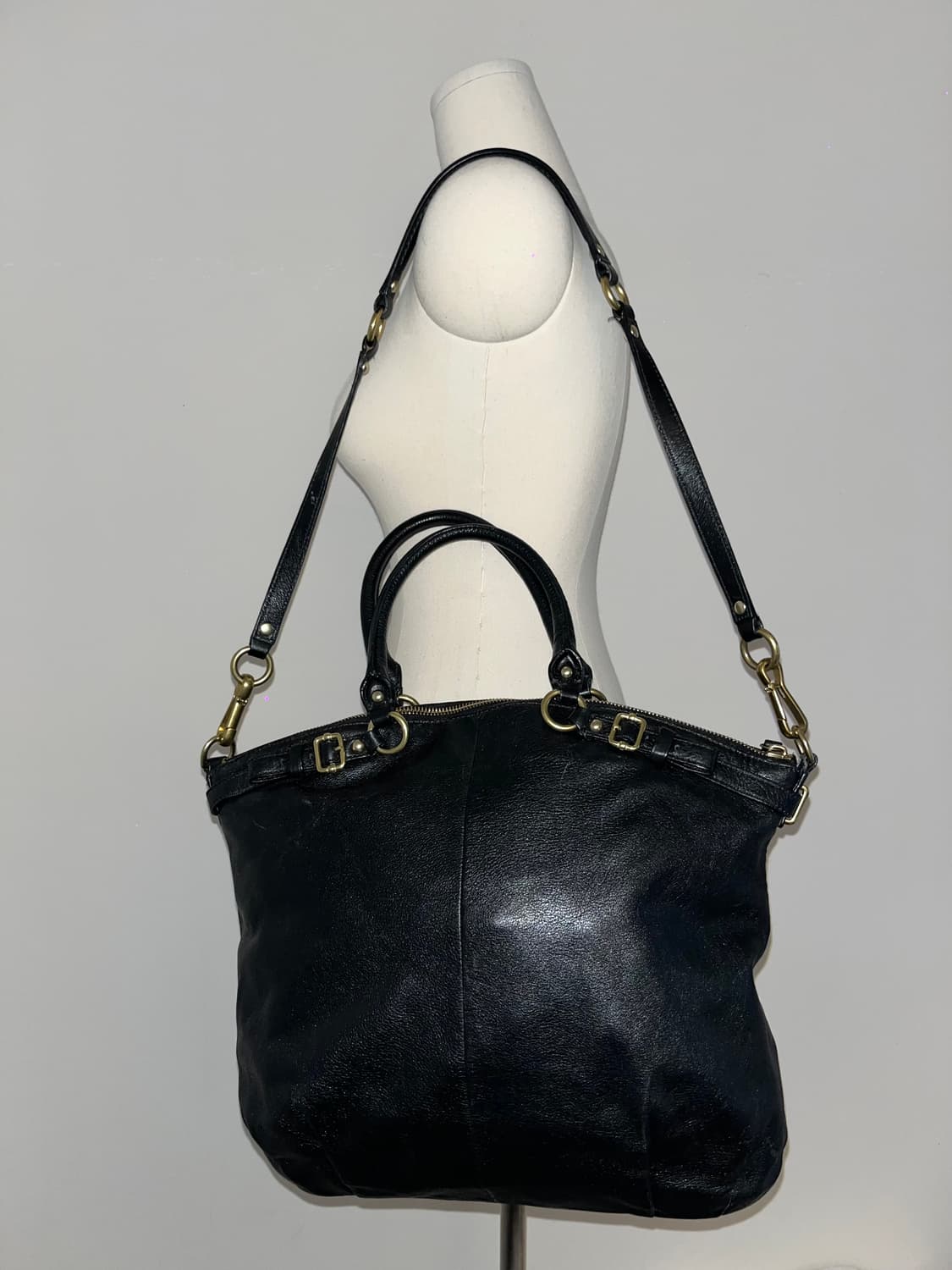 📦Coach All Black shoulder bag 상품이미지5