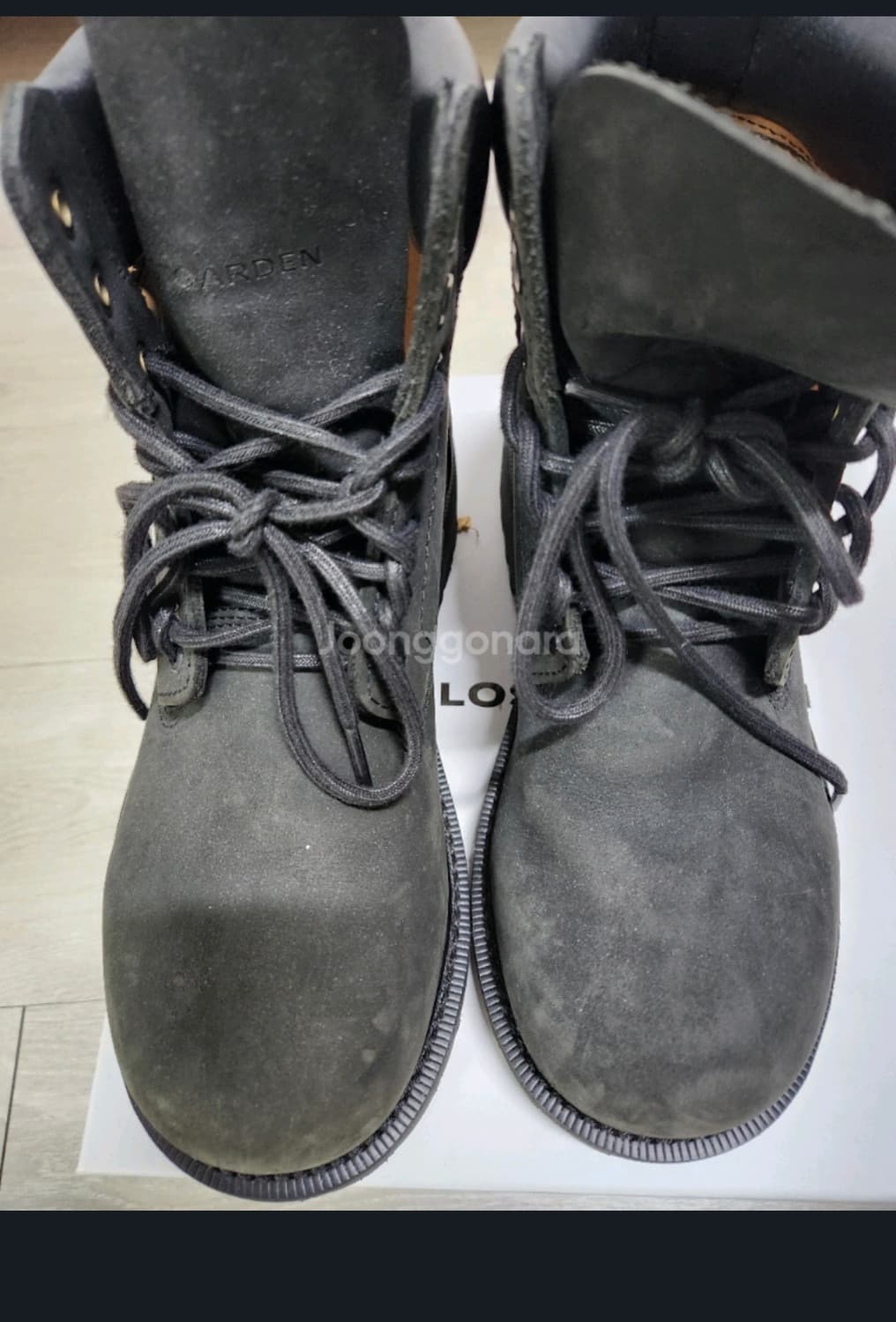 로스트가든 41사이즈 260팝니다 상품이미지1