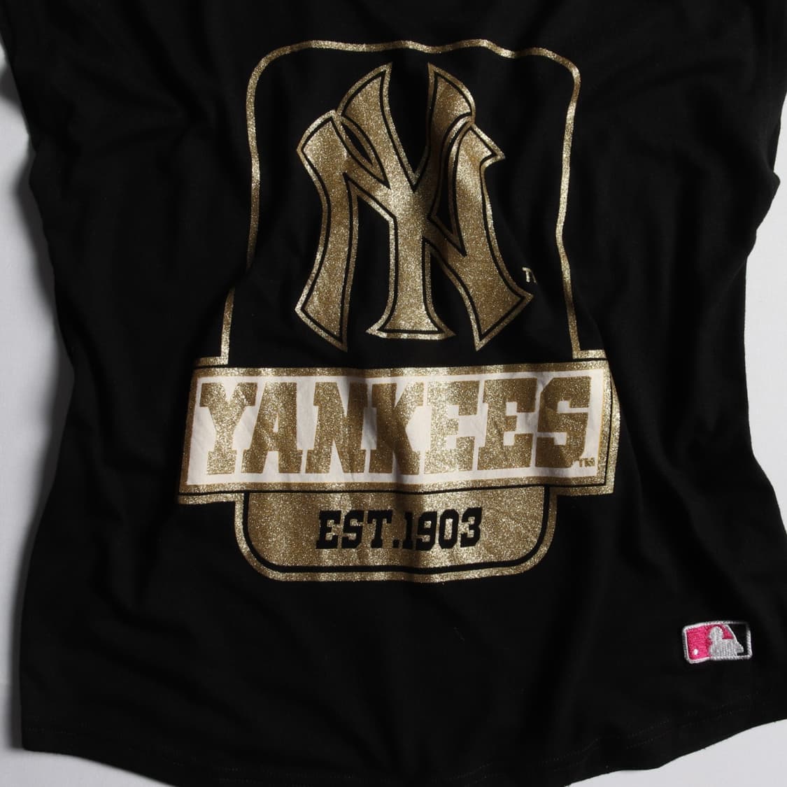 MLB 뉴욕 양키즈 블랙 골드 유니폼 슬리브리스 상품이미지3
