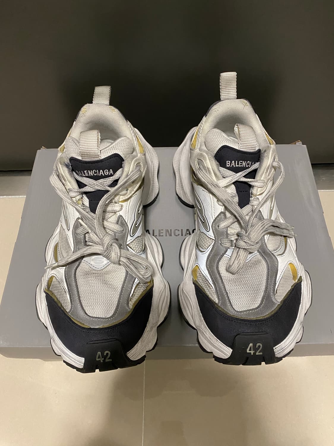 42) 발렌시아가 카고스니커즈 화이트 그레이 상품이미지1
