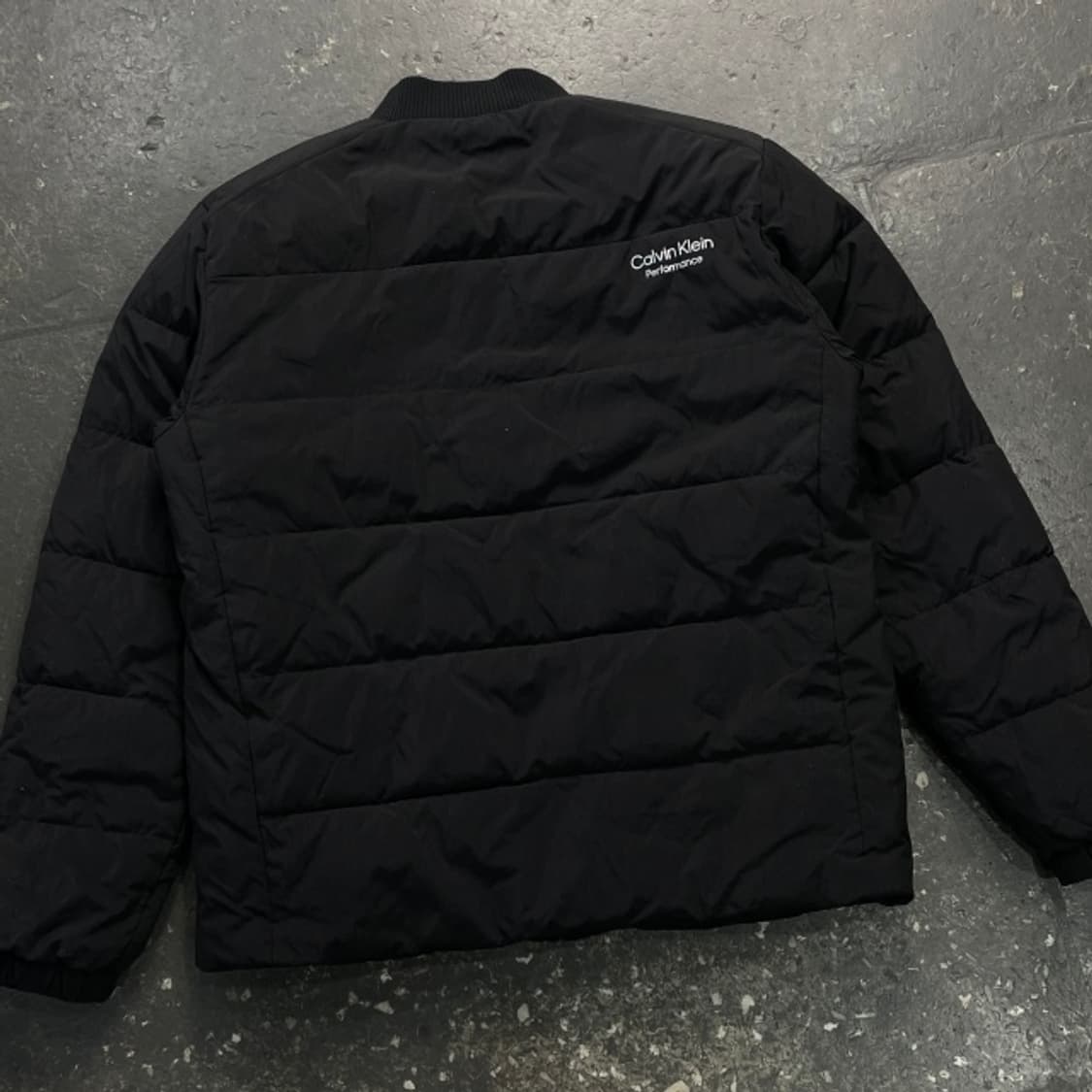 100 캘빈클라인 퍼포먼스 경량패딩  상품이미지5