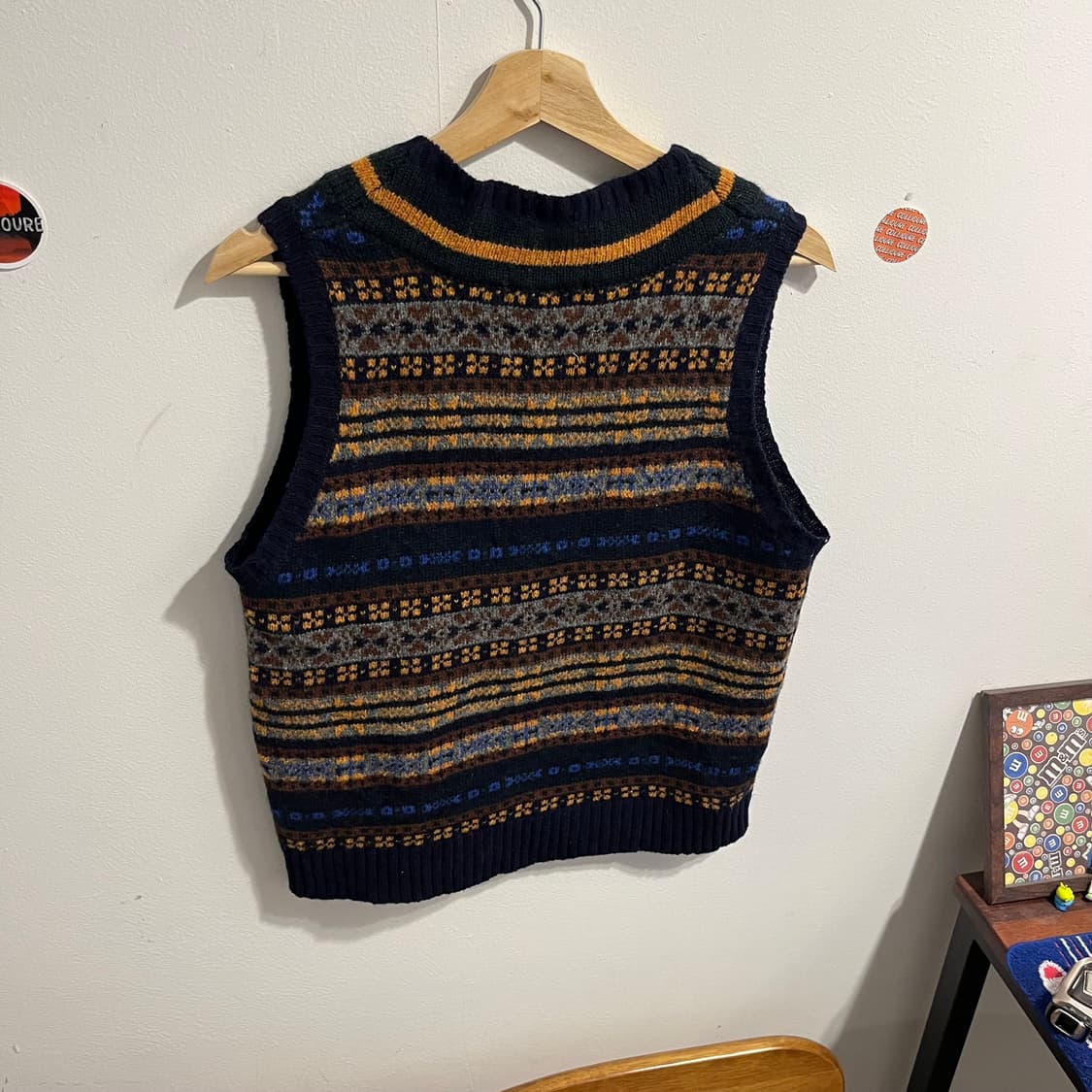 빔즈 플러스 x gim 페어아일 니트 베스트 상품이미지4