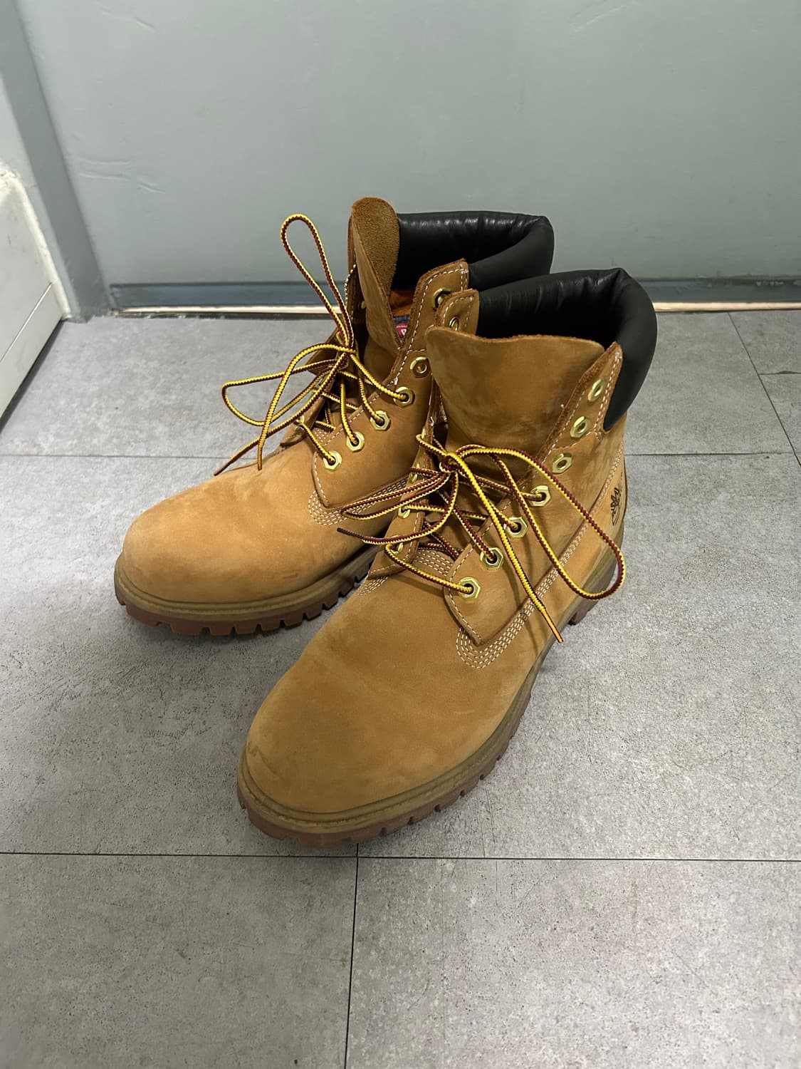 팀버랜드 프리미엄 6인치 워터프루프 부츠 위트 누벅 275 상품이미지2