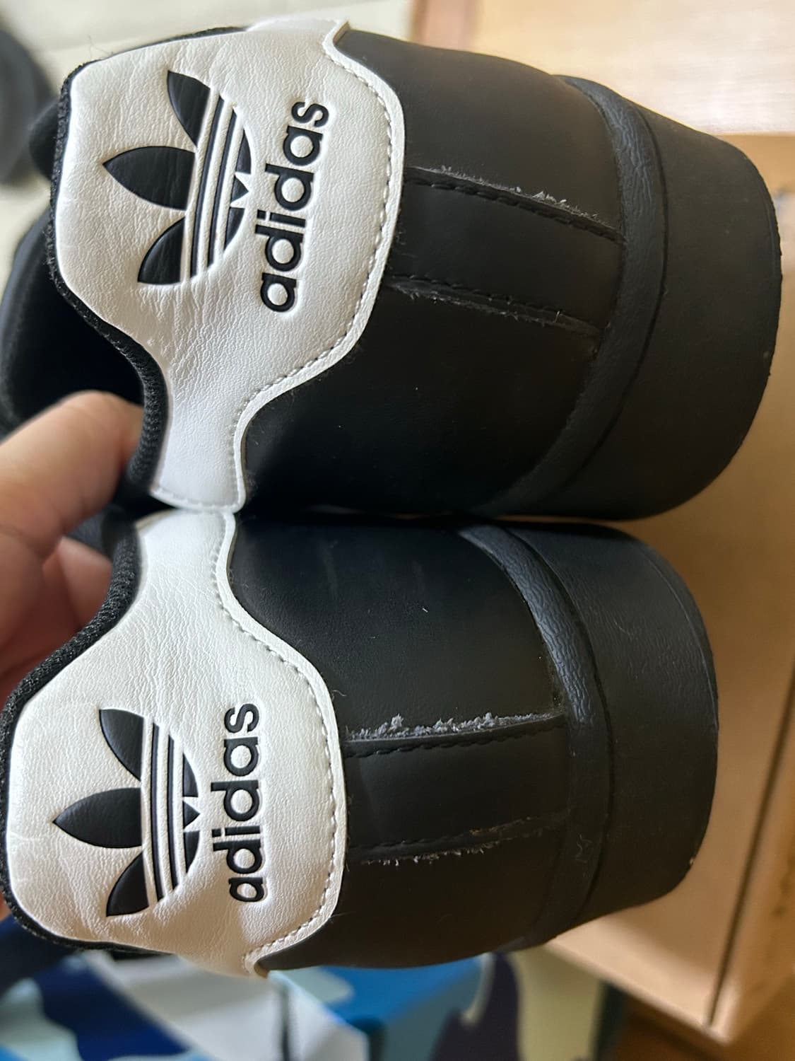 아디다스 슈퍼스타 코어 블랙 상품이미지7