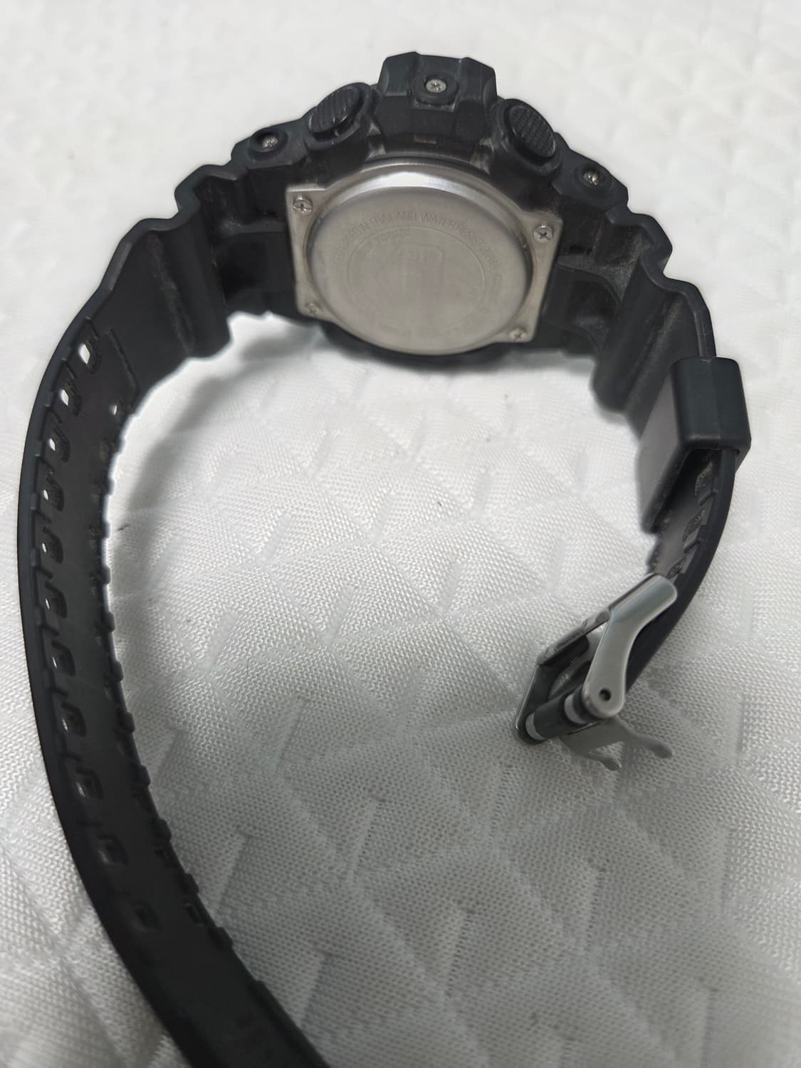 카시오 G-SHOCK GA-710-1A 상품이미지2