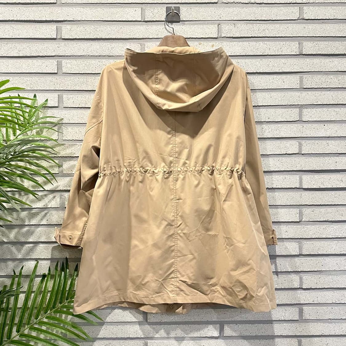 JPN VINTAGE 미디 후드 야상 자켓 허리 스트링 디테일 베이지 상품이미지2