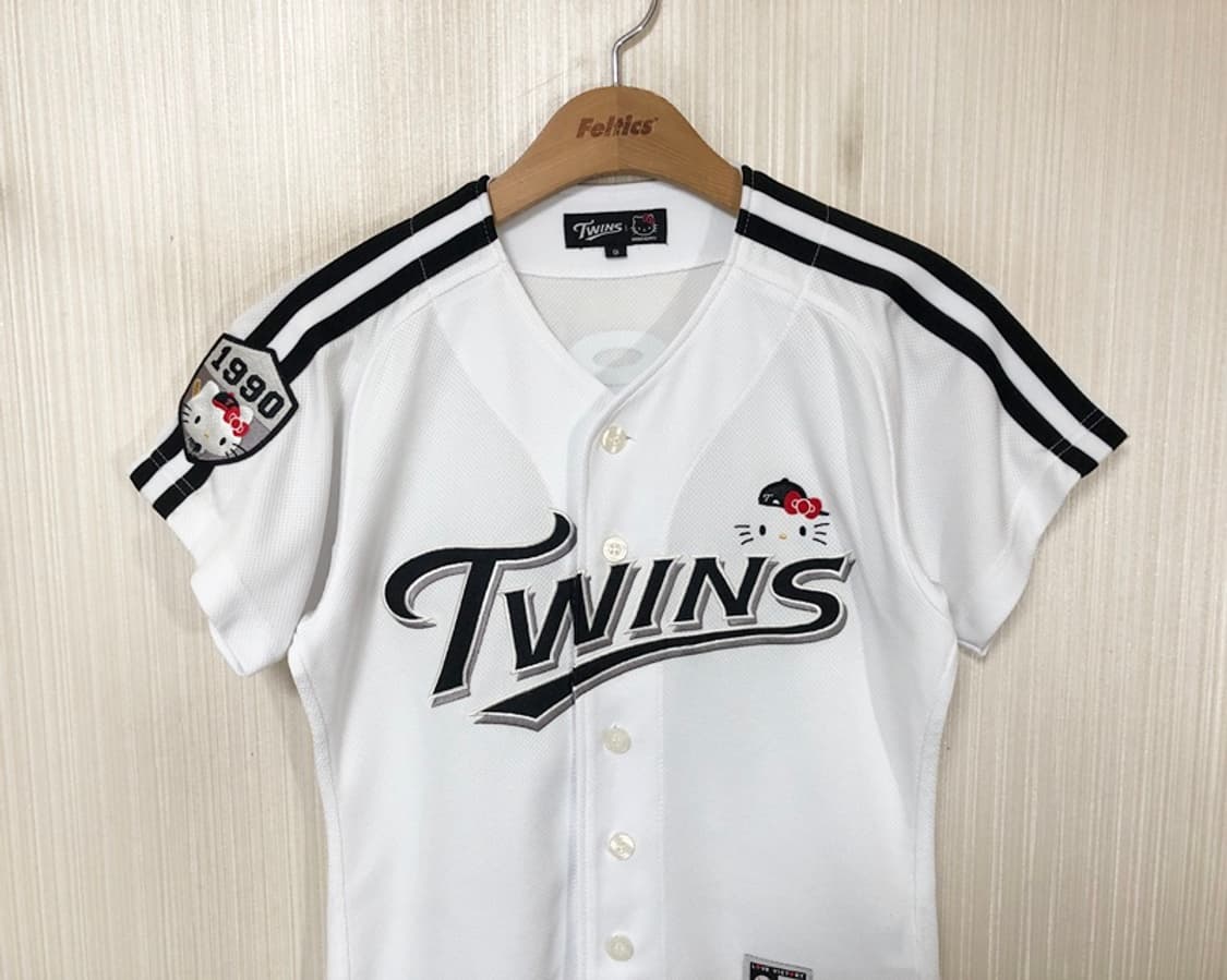 KBO LG트윈스X헬로키티 콜라보유니폼/져지 9호(80) #55 채은성 상품이미지2