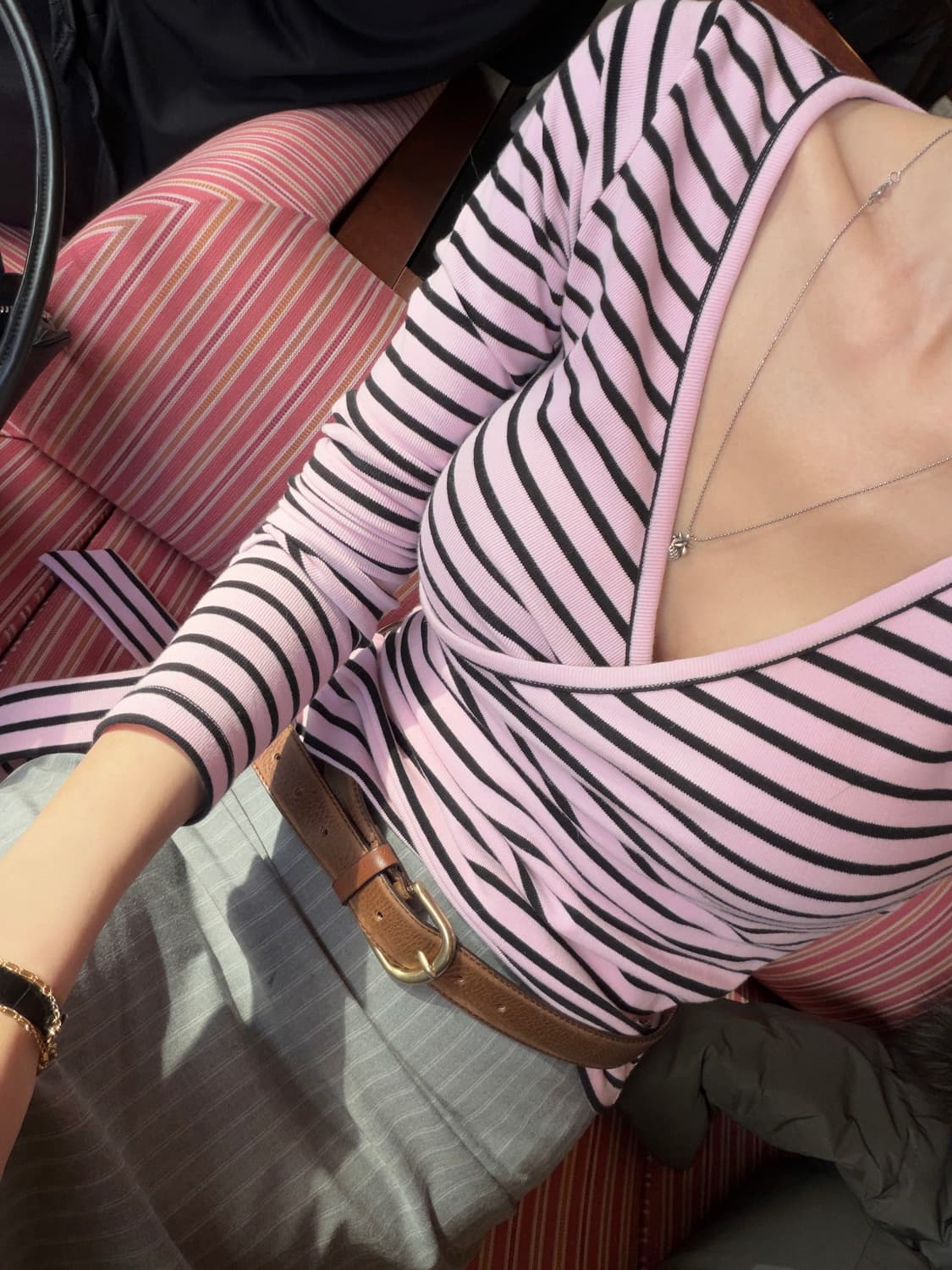 페일제이드 스트라이프 랩 리본 티 Striped Lap Ribbon T 상품이미지1