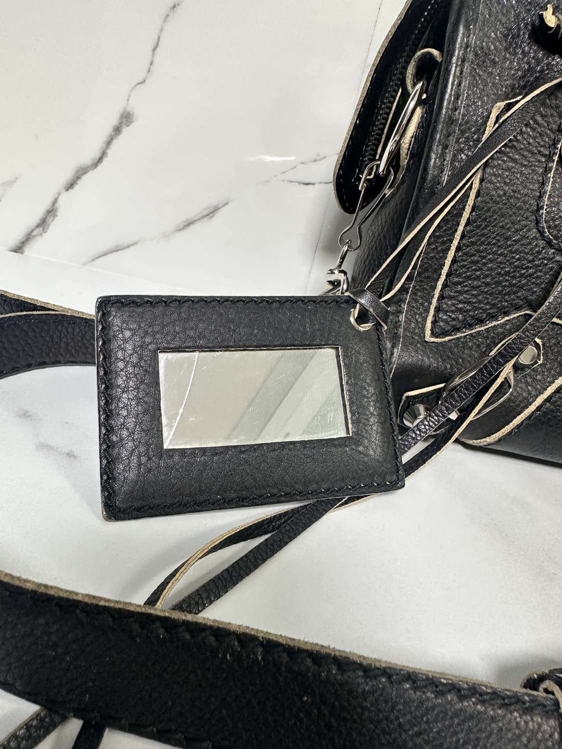 [A+ 정품] 발렌시아가 하이라이트 시티 모터백 블랙 미니 상품이미지6